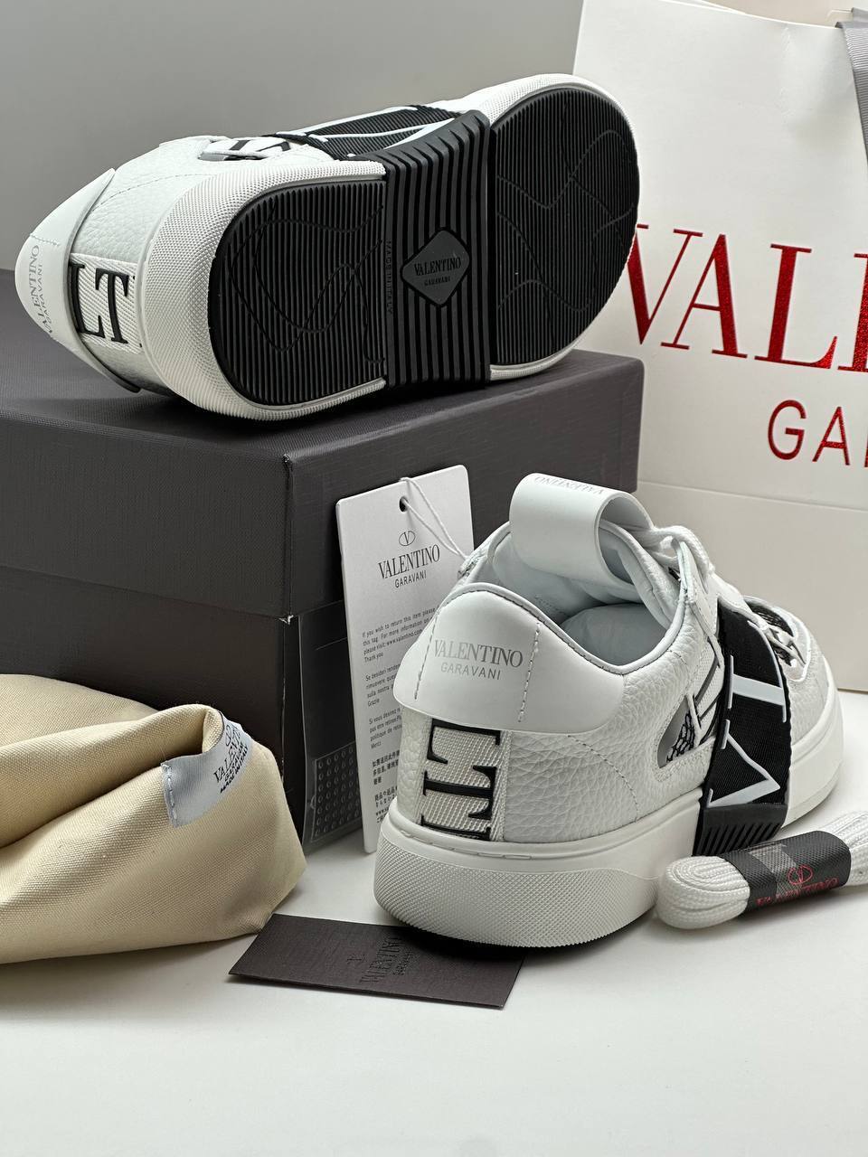 Valentino мужские повседневные кеды BP-32602 Valentino мужские повседневные кеды BP-32602