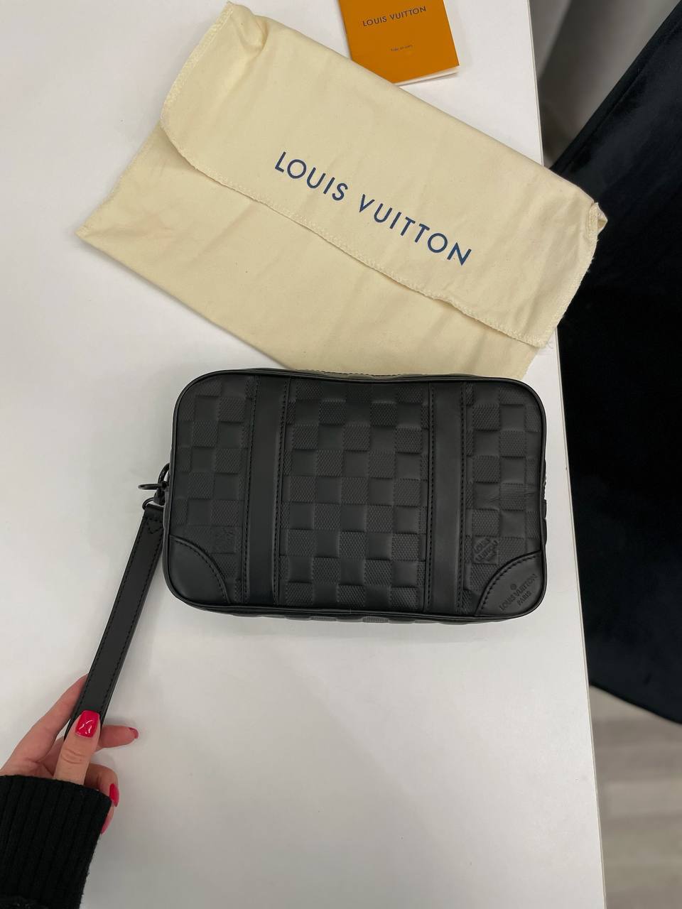 Барсетка BP-47992 Louis Vuitton Барсетка BP-47992 Louis Vuitton