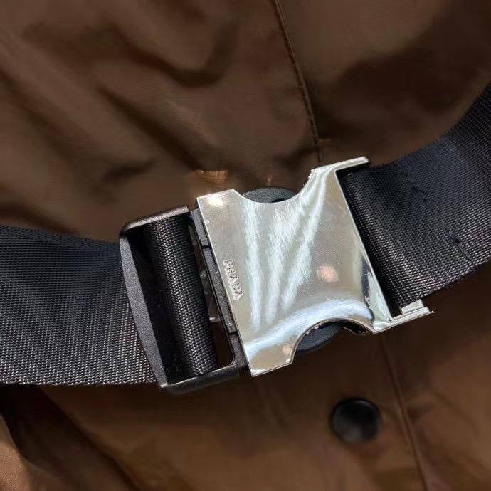 Элитная ветровка Prada BP-16127 Элитная ветровка Prada BP-16127