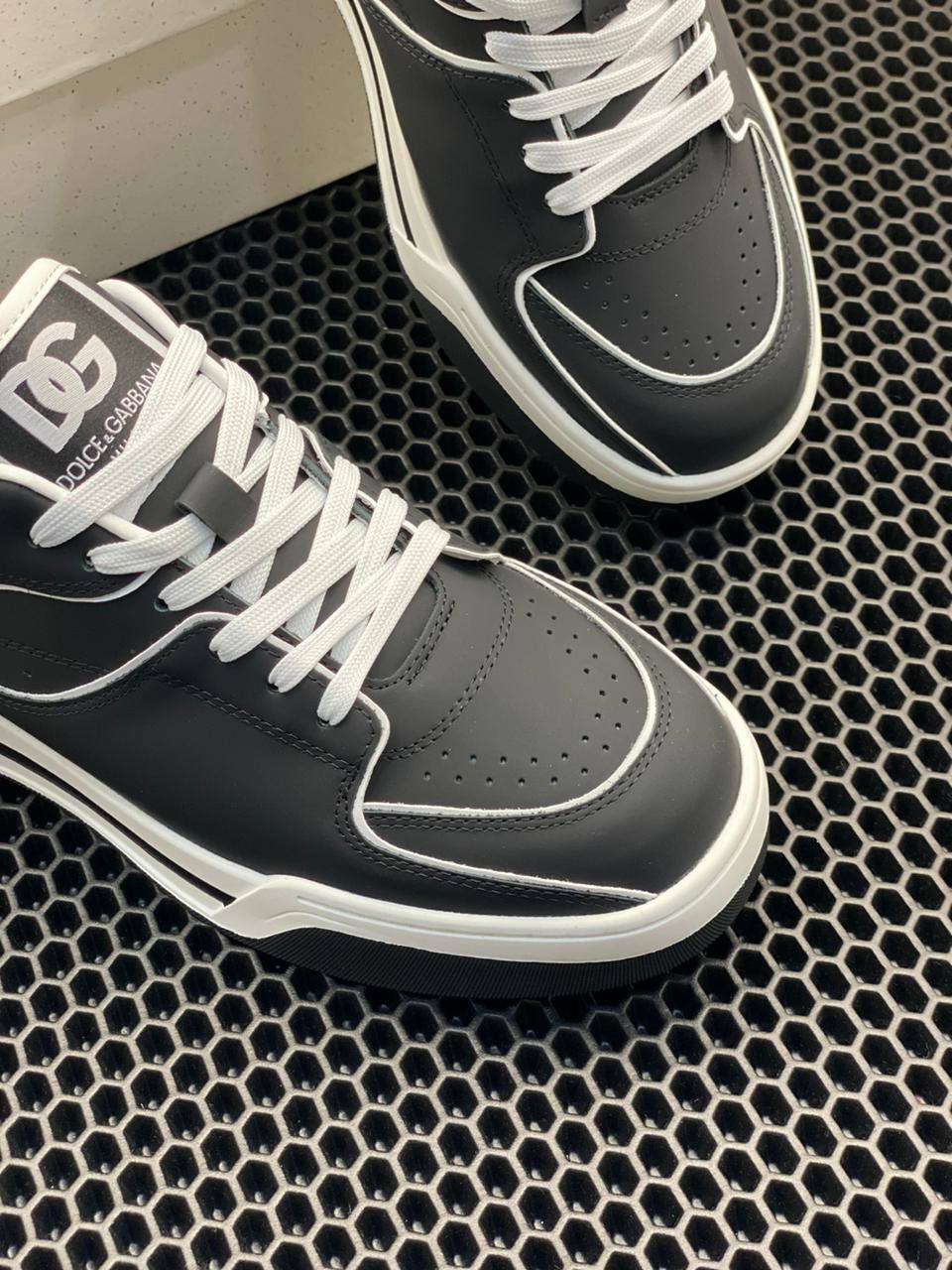 Dolce & Gabbana стильные мужские кеды BP-23717 Dolce & Gabbana стильные мужские кеды BP-23717