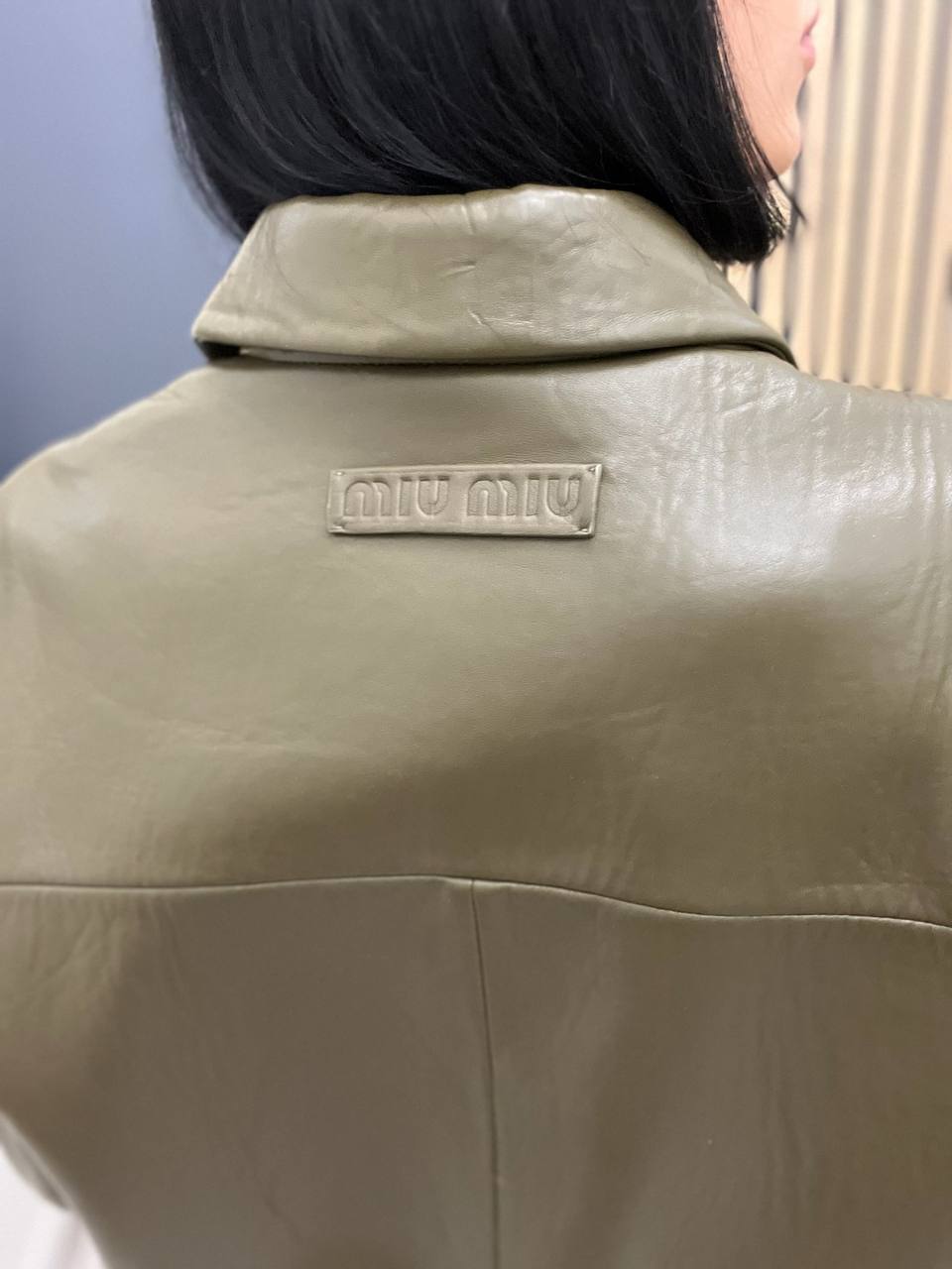 Элитный кожаный жакет Miu Miu BP-47050 Элитный кожаный жакет Miu Miu BP-47050