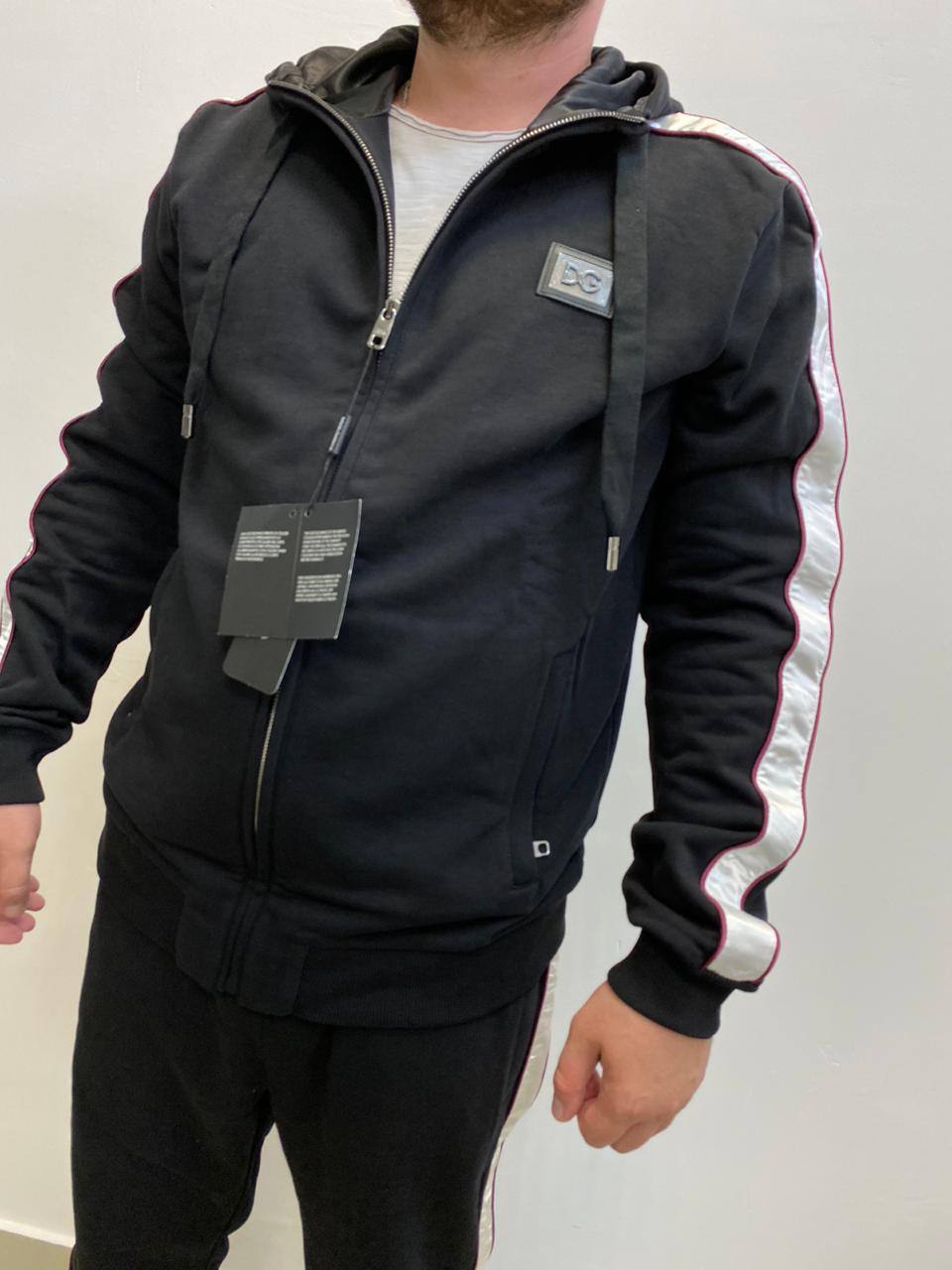 Спортивный костюм черно-белый Dolce & Gabbana BP-30115 Спортивный костюм черно-белый Dolce & Gabbana BP-30115