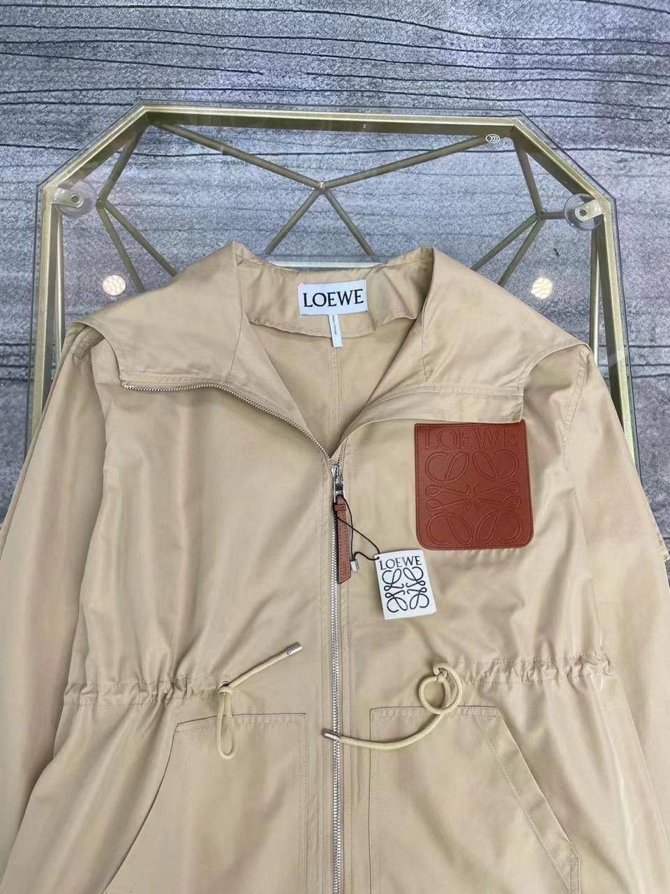 Ветровка Loewe BP-15090 коллекционная Ветровка Loewe BP-15090 коллекционная