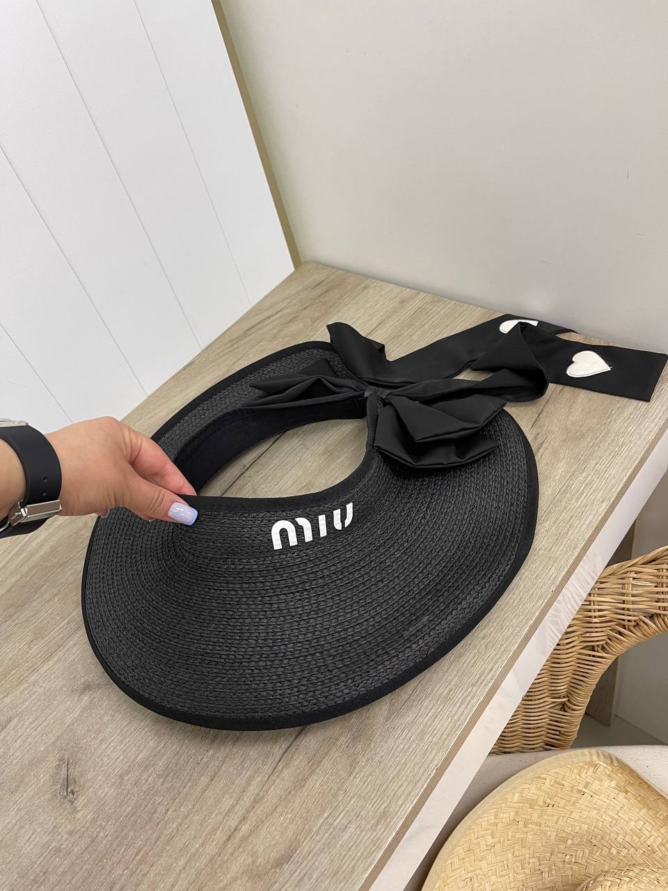 Козырек коллекционный Christian Dior BP-31658 Козырек коллекционный Christian Dior BP-31658