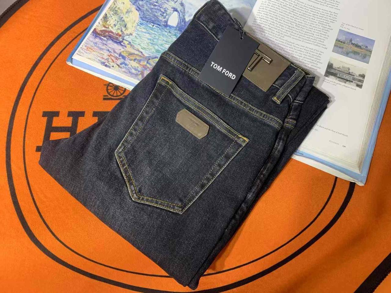 Джинсы повседневные темно-синие Tom Ford BP-464386 Джинсы повседневные темно-синие Tom Ford BP-464386