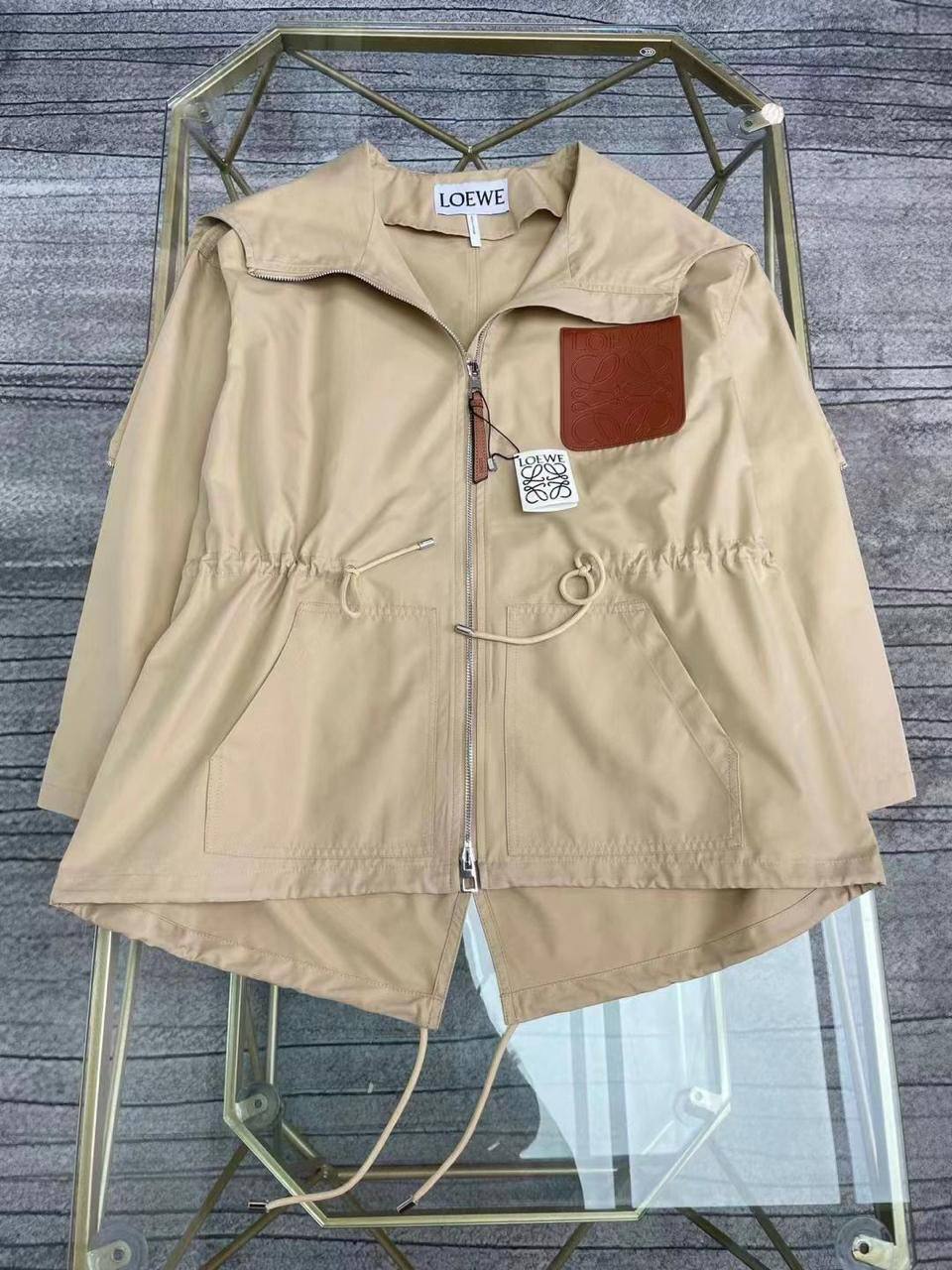 Ветровка Loewe BP-15090 коллекционная Ветровка Loewe BP-15090 коллекционная