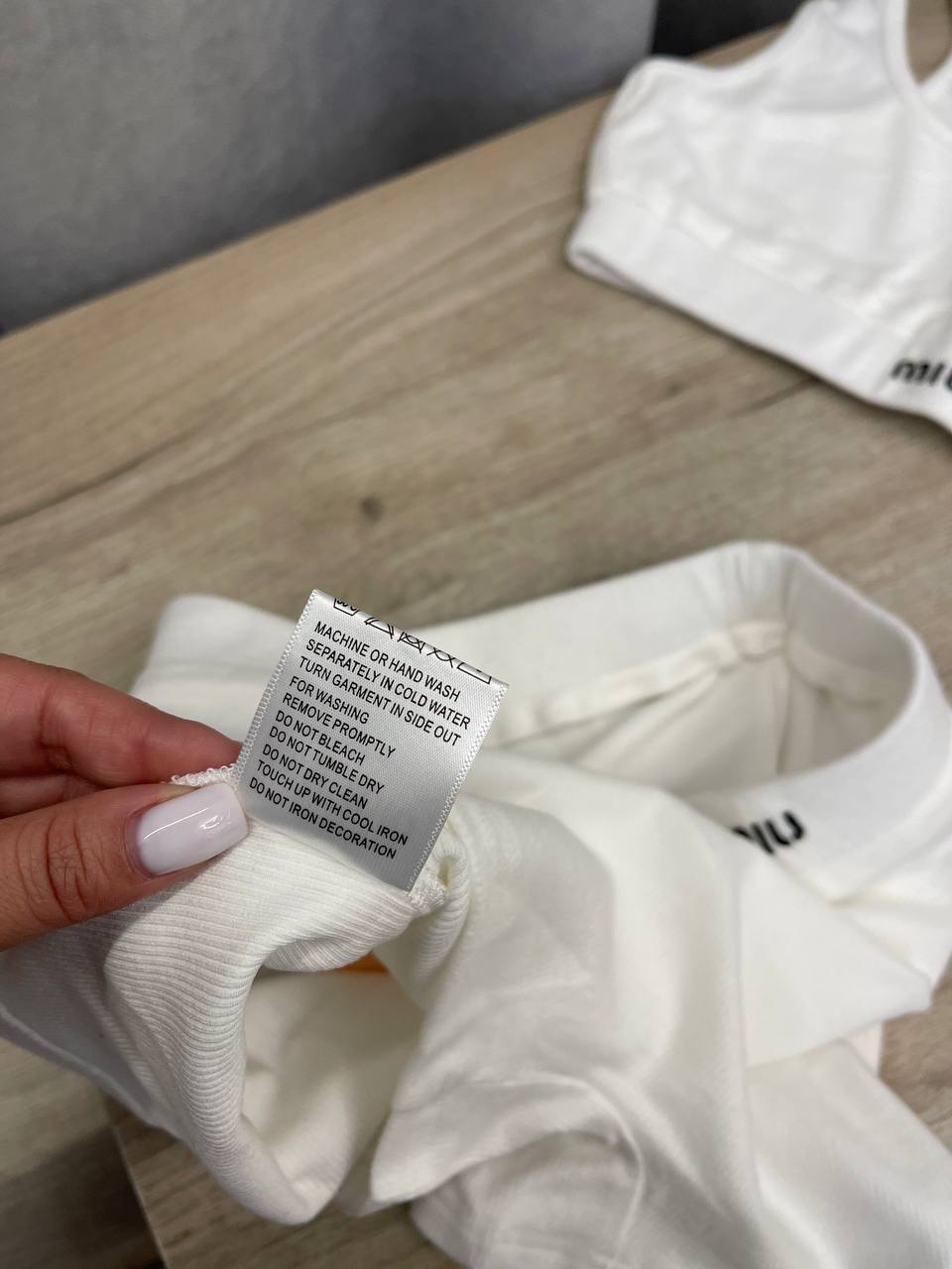 Элитный комплект Miu Miu BP-50643 Элитный комплект Miu Miu BP-50643