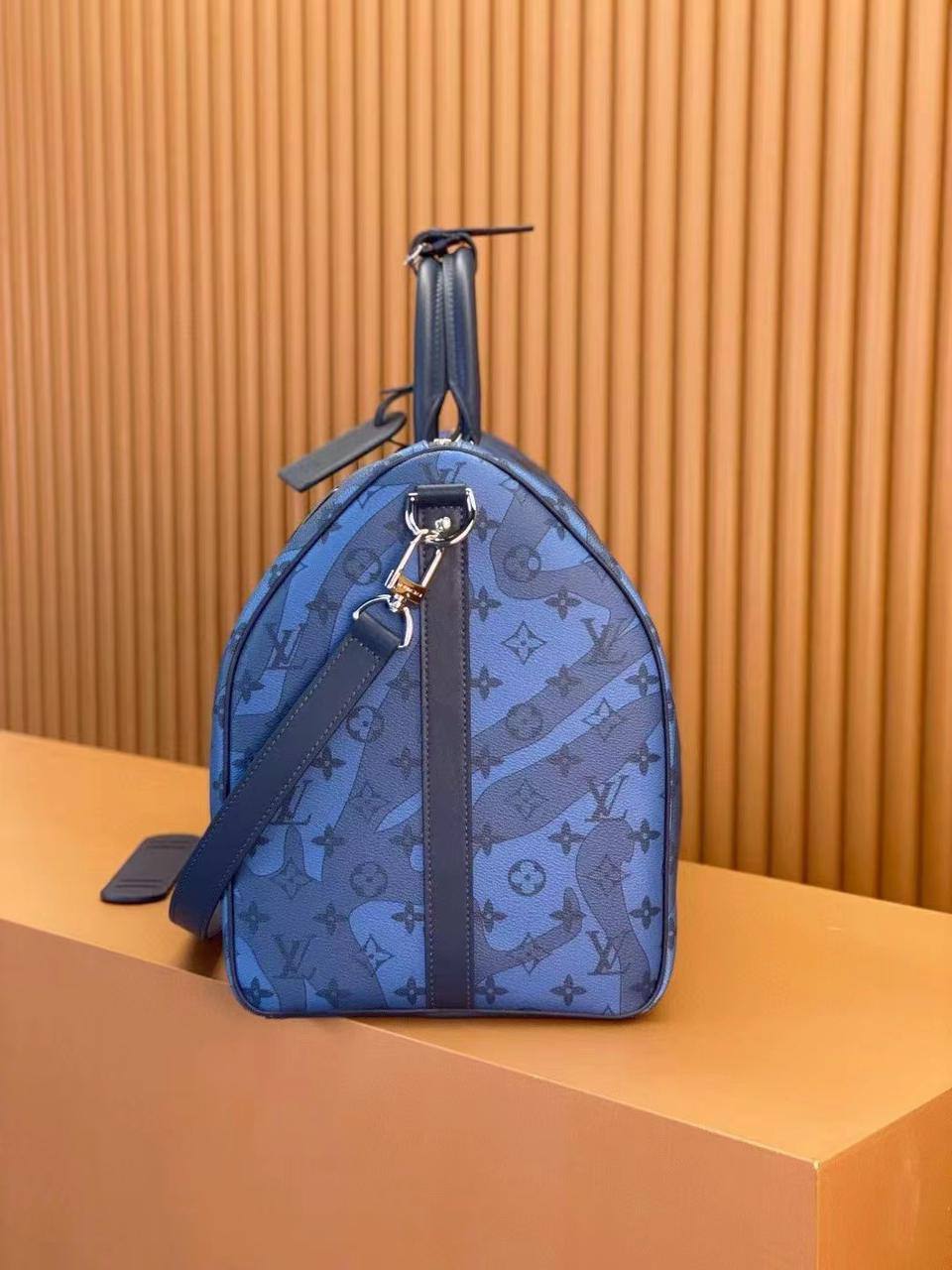 Louis Vuitton стильная дорожная сумка BP-38740 Louis Vuitton стильная дорожная сумка BP-38740