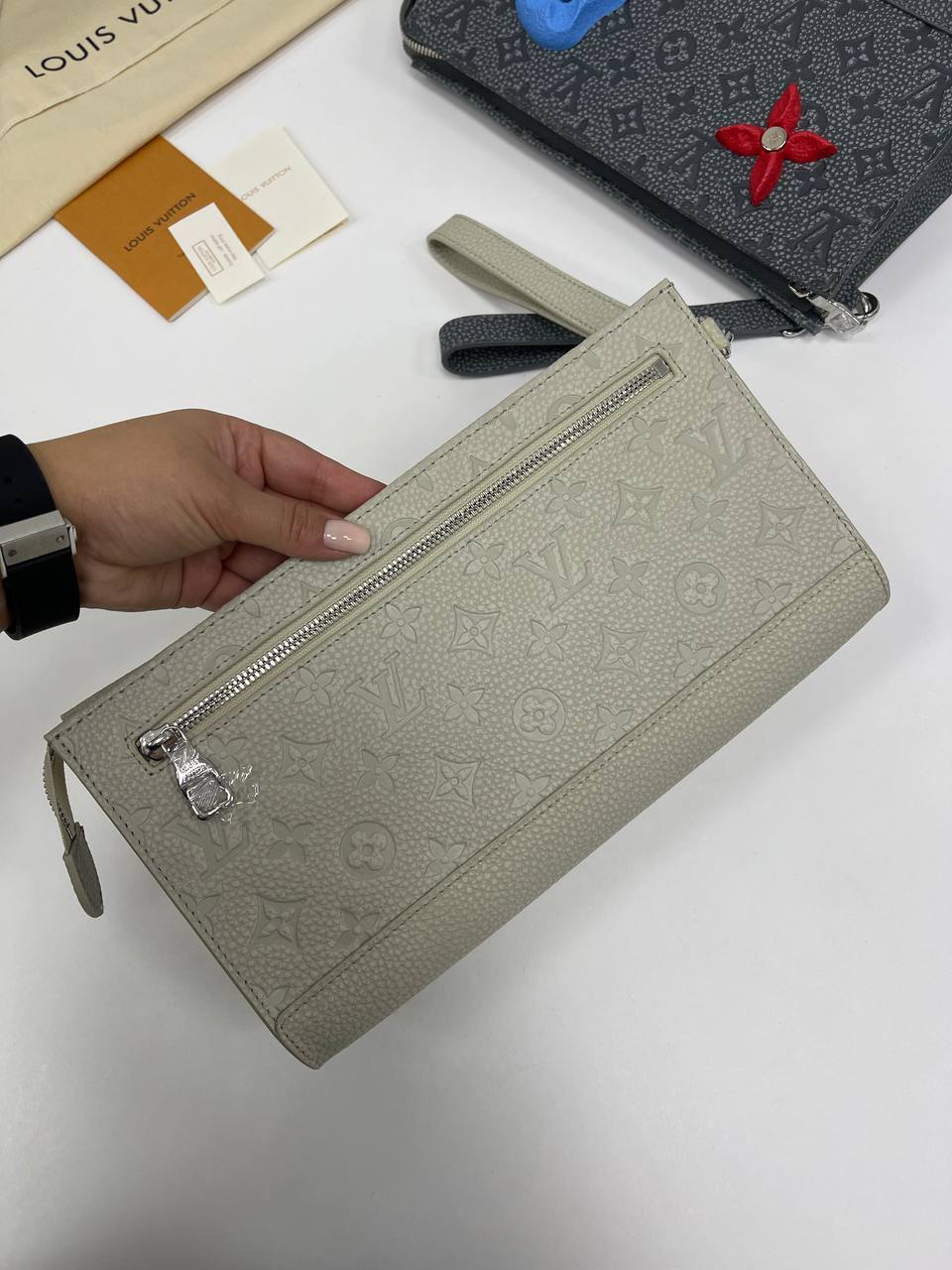 Клатч BP-22132 Louis Vuitton Клатч BP-22132 Louis Vuitton