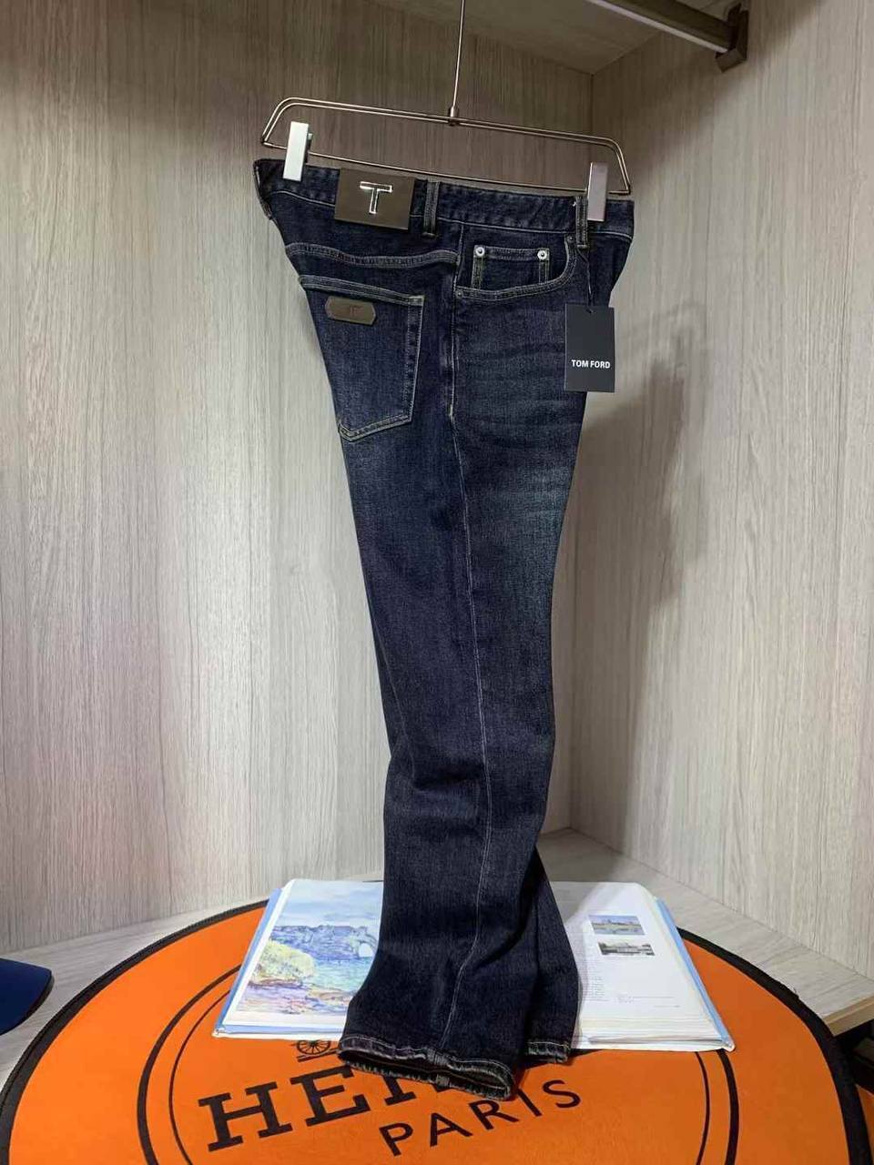Джинсы повседневные темно-синие Tom Ford BP-464386 Джинсы повседневные темно-синие Tom Ford BP-464386