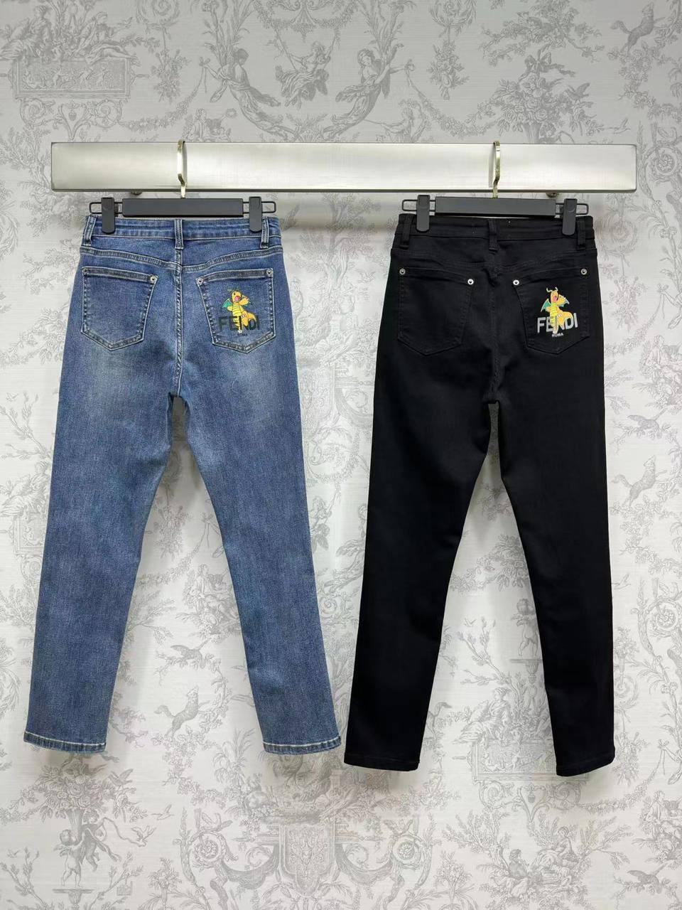Джинсы коллекционные Fendi BP-48009 Джинсы коллекционные Fendi BP-48009