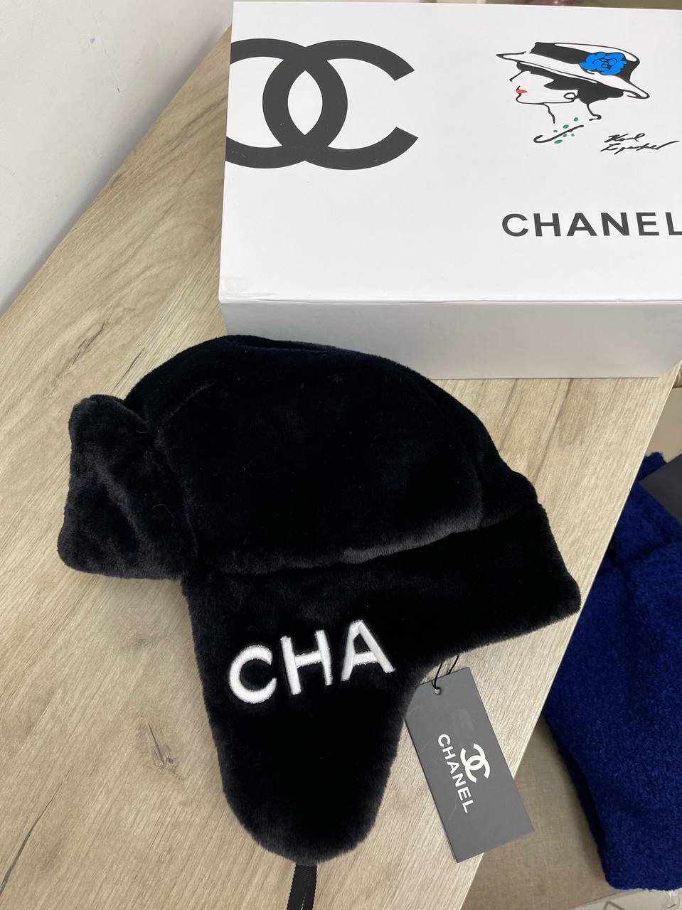 Шапка премиум класса Chanel BP-43742 Шапка премиум класса Chanel BP-43742