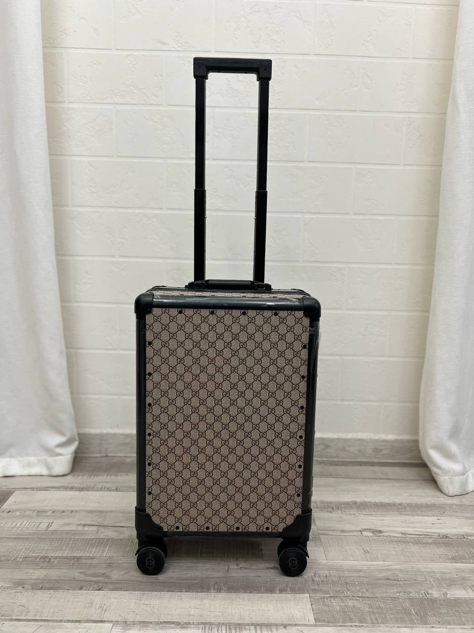 Gucci чемодан для поездок BP-50178 Gucci чемодан для поездок BP-50178