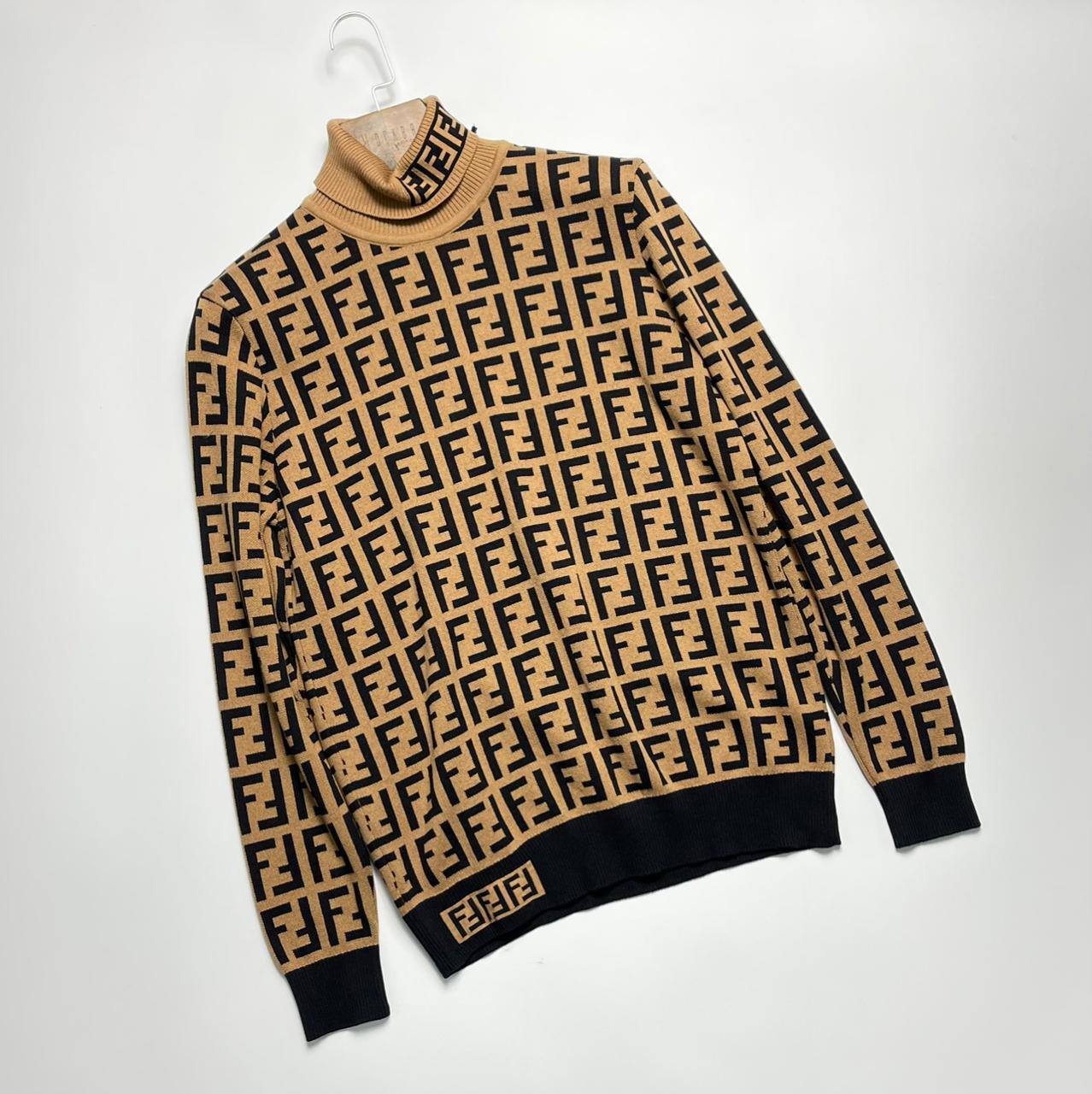 Водолазка BP-41962 от Fendi повседневная Водолазка BP-41962 от Fendi повседневная