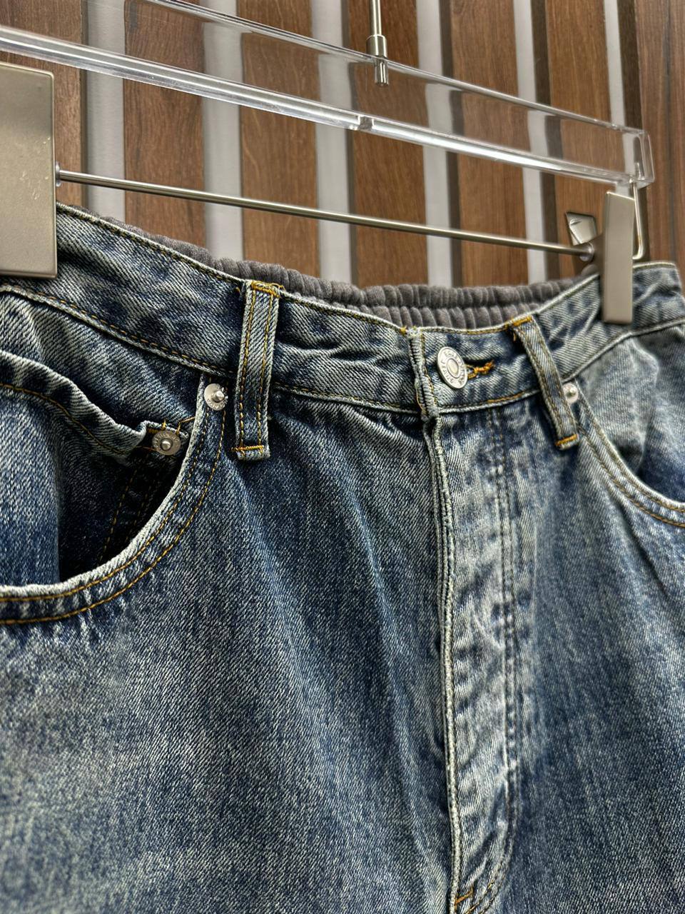 Джинсы люкс Balenciaga BP-38218 Джинсы люкс Balenciaga BP-38218