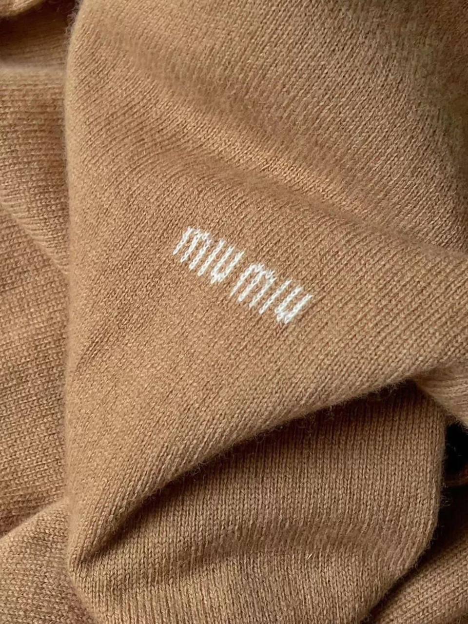 Элитная водолазка Miu Miu BP-42609 Элитная водолазка Miu Miu BP-42609