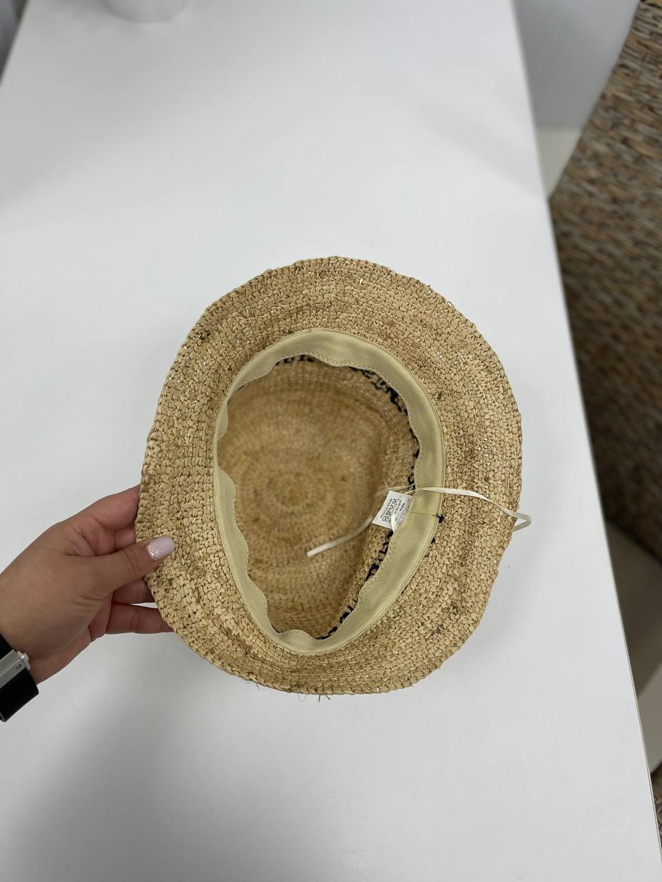 Шляпа эксклюзивная Fendi BP-30859 Шляпа эксклюзивная Fendi BP-30859