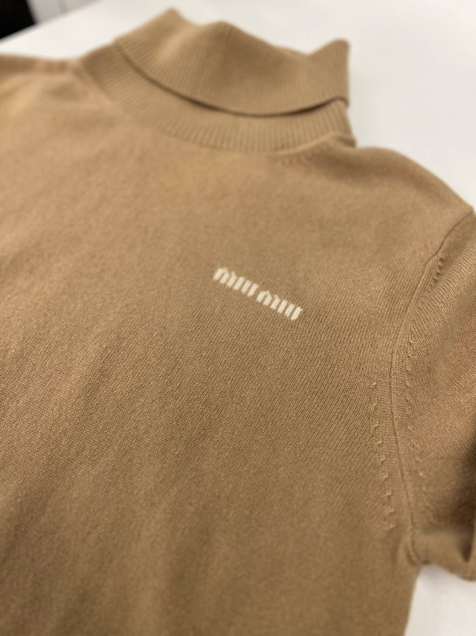 Повседневная водолазка Miu Miu BP-40658 Повседневная водолазка Miu Miu BP-40658