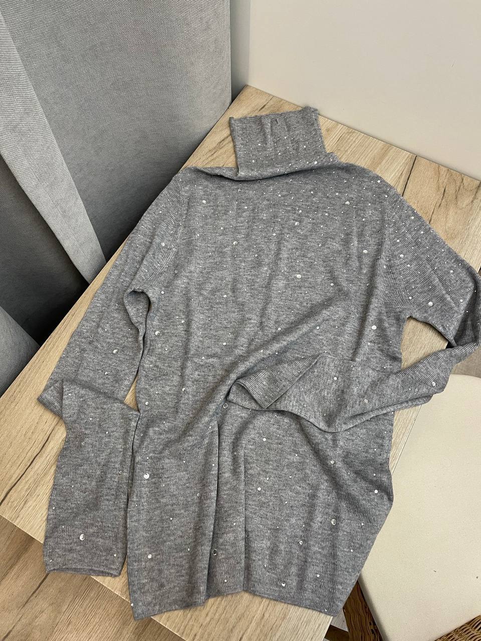 Трендовая водолазка Miu Miu BP-46071 Трендовая водолазка Miu Miu BP-46071