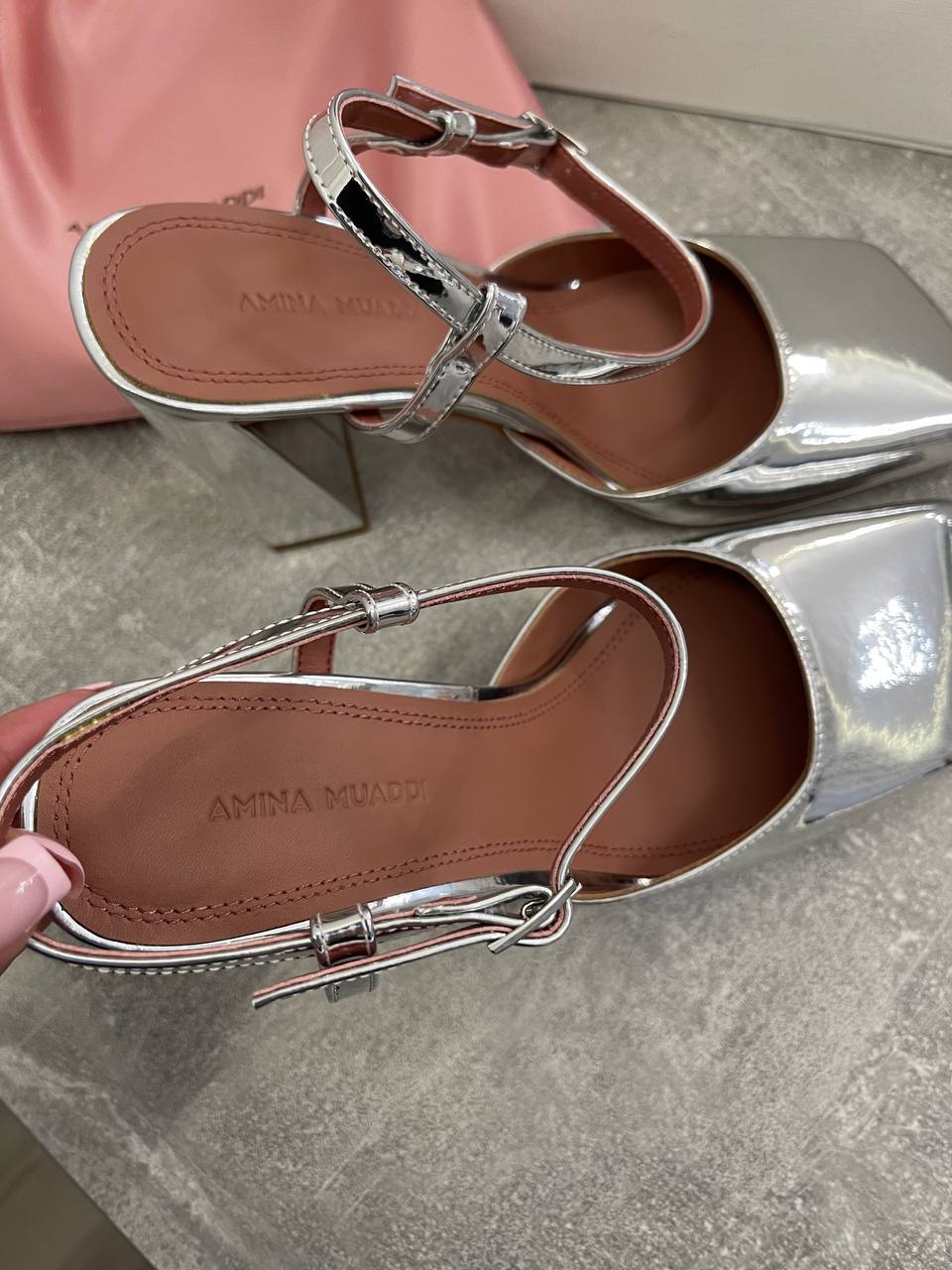 Трендовые туфли Amina Muaddi BP-49153 Трендовые туфли Amina Muaddi BP-49153