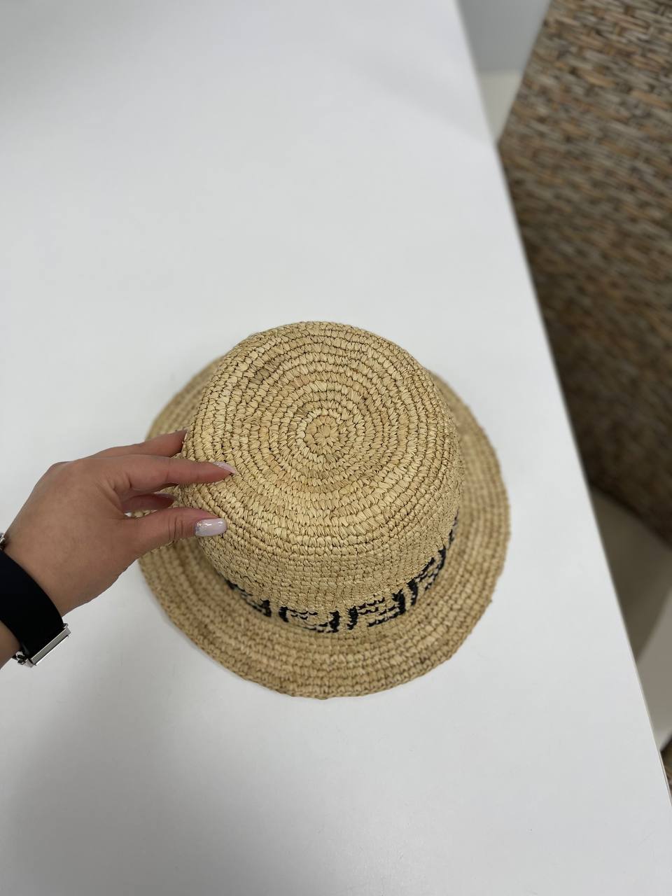 Шляпа эксклюзивная Fendi BP-30859 Шляпа эксклюзивная Fendi BP-30859