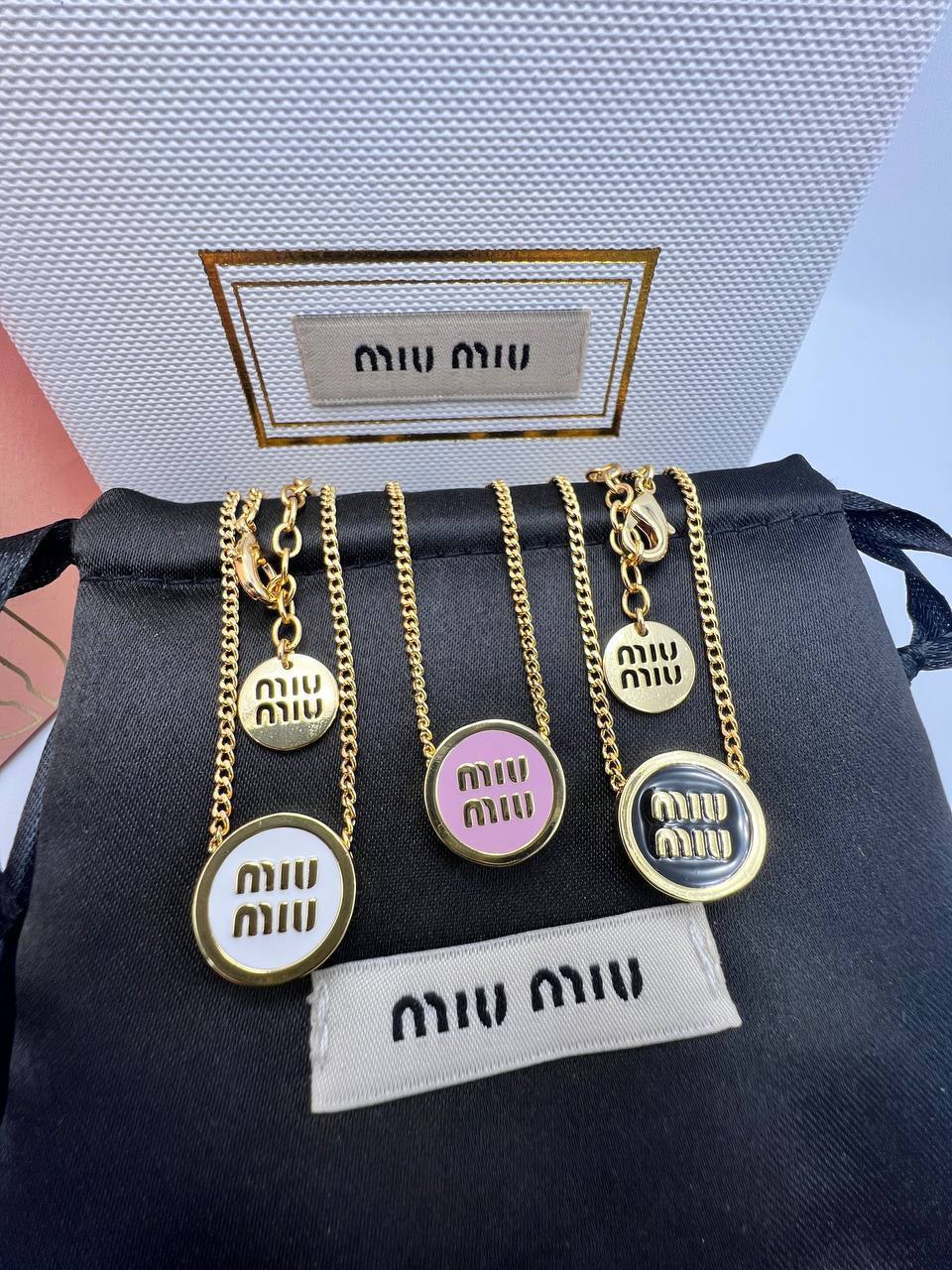 Элитная подвеска Miu Miu BP-53924 Элитная подвеска Miu Miu BP-53924