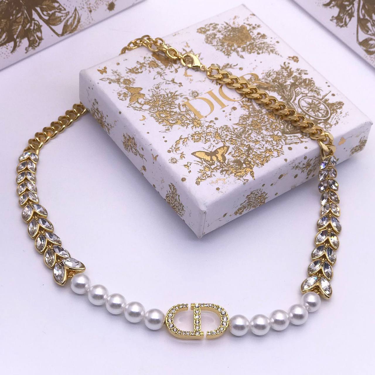 Элитная подвеска Christian Dior BP-28266 Элитная подвеска Christian Dior BP-28266