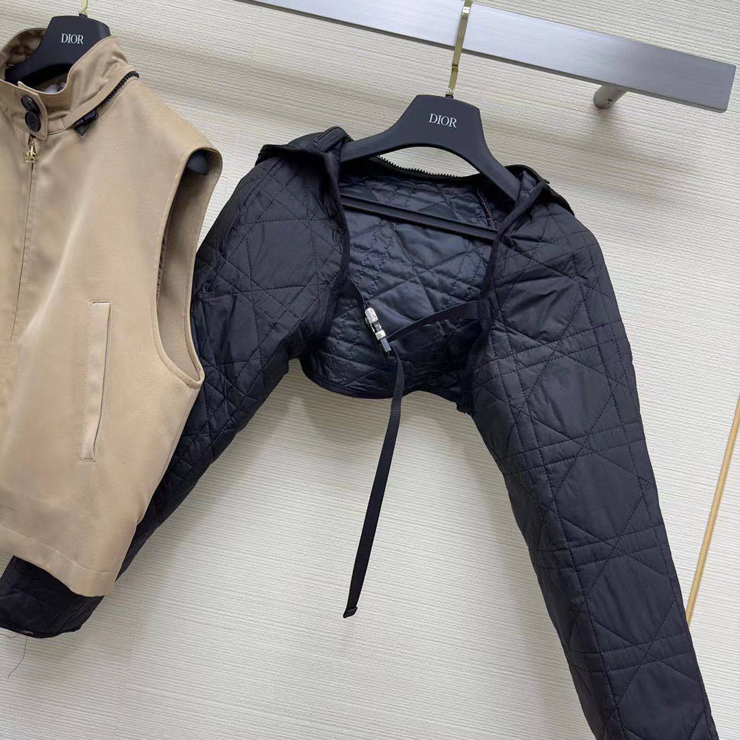 Полупальто 2 в 1 премиум Christian Dior BP-38968 Полупальто 2 в 1 премиум Christian Dior BP-38968