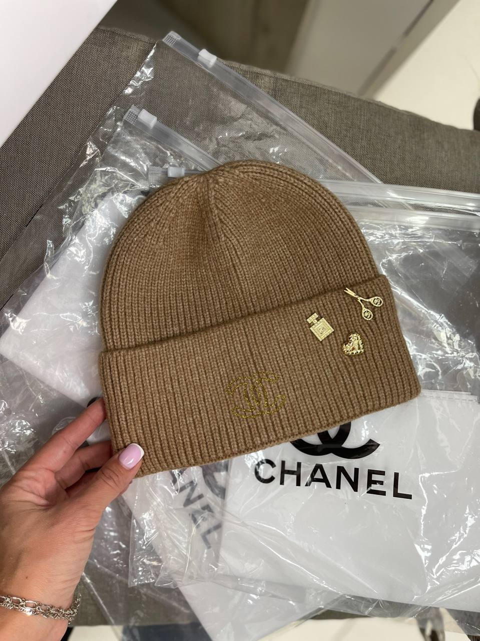 Шапка для холодного сезона Chanel BP-21146 Шапка для холодного сезона Chanel BP-21146