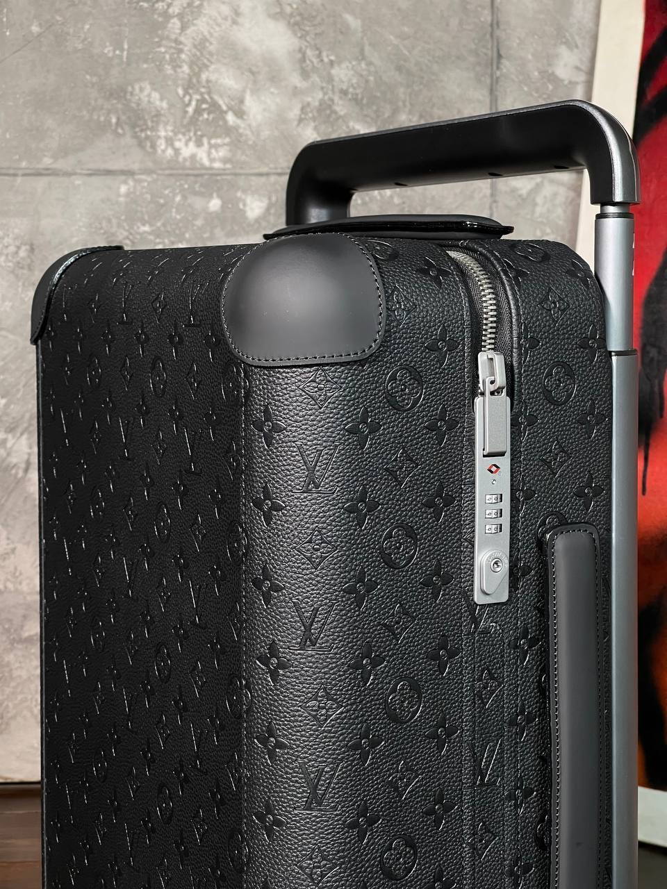 Louis Vuitton чемодан 54 х 35 х 23см BP-15713 Louis Vuitton чемодан 54 х 35 х 23см BP-15713