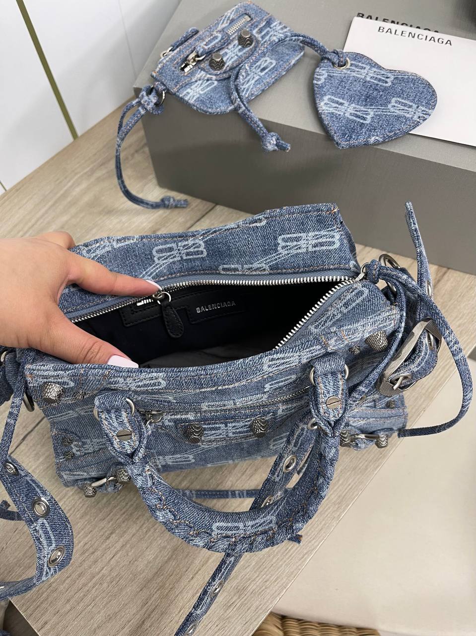 Женская сумка Balenciaga лимитированная BP-34786 Женская сумка Balenciaga лимитированная BP-34786