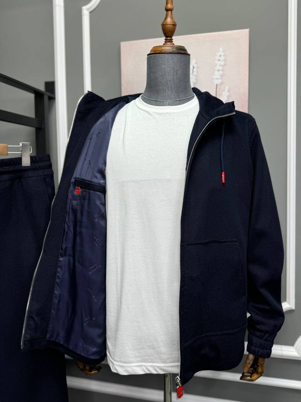 Элитный спортивный костюм синий Kiton BP-874319 Элитный спортивный костюм синий Kiton BP-874319