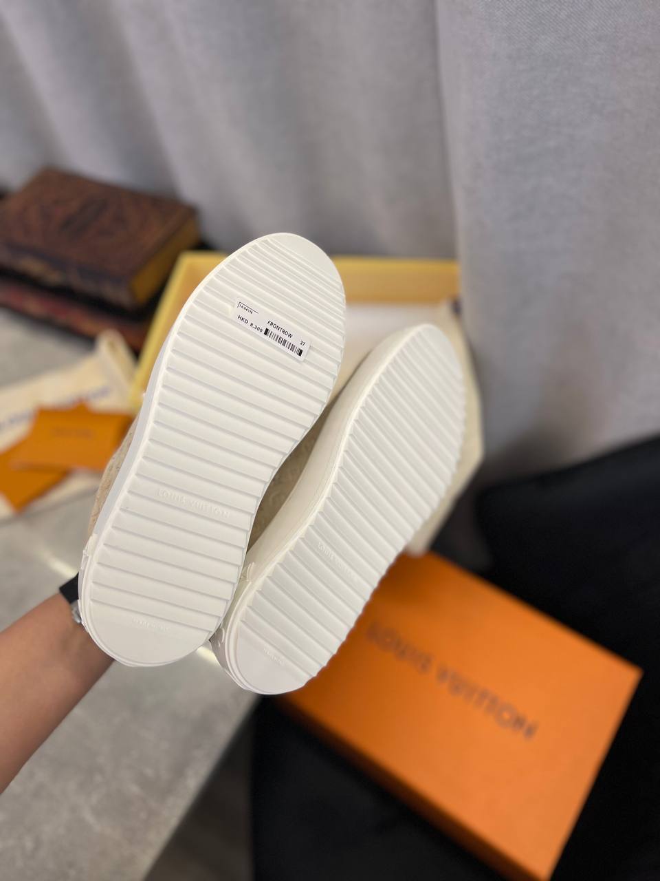 Louis Vuitton трендовые женские кеды BP-40962 Louis Vuitton трендовые женские кеды BP-40962