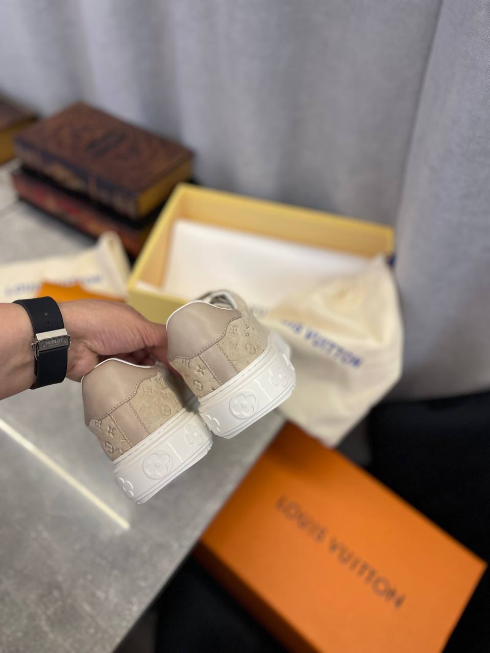 Louis Vuitton трендовые женские кеды BP-40962 Louis Vuitton трендовые женские кеды BP-40962