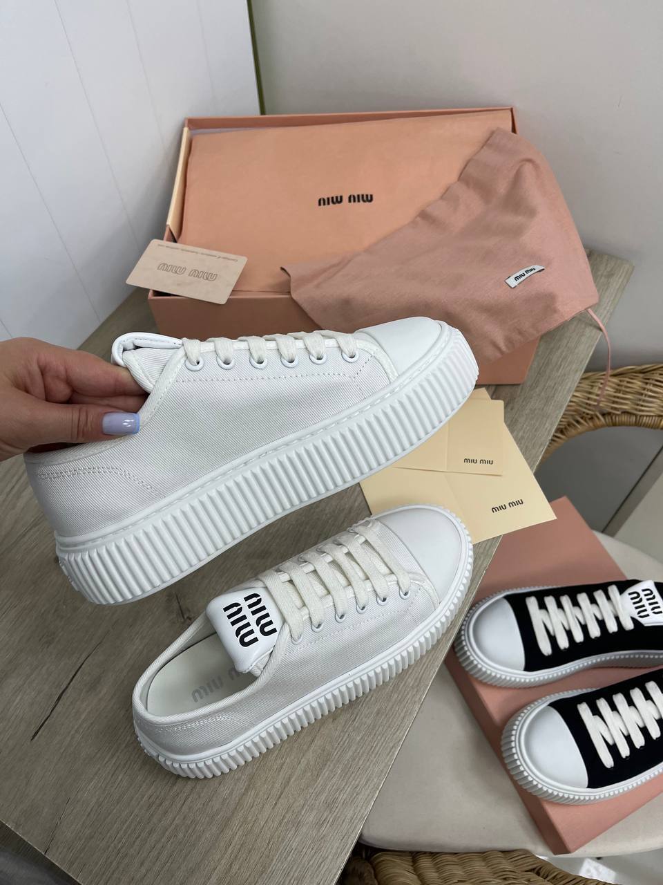 Трендовые кеды Miu Miu BP-32197 Трендовые кеды Miu Miu BP-32197