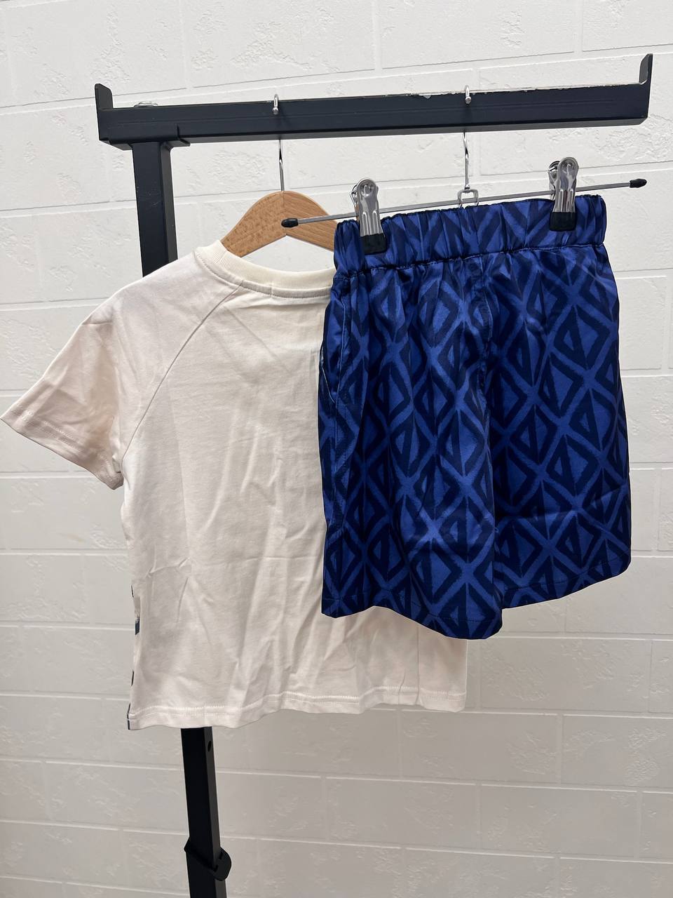 Christian Dior стильная футболка BP-52426 Christian Dior стильная футболка BP-52426