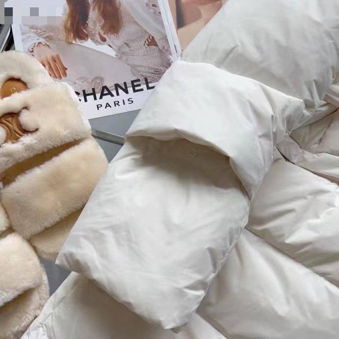 Дизайнерский пуховик Max Mara BP-20630 Дизайнерский пуховик Max Mara BP-20630