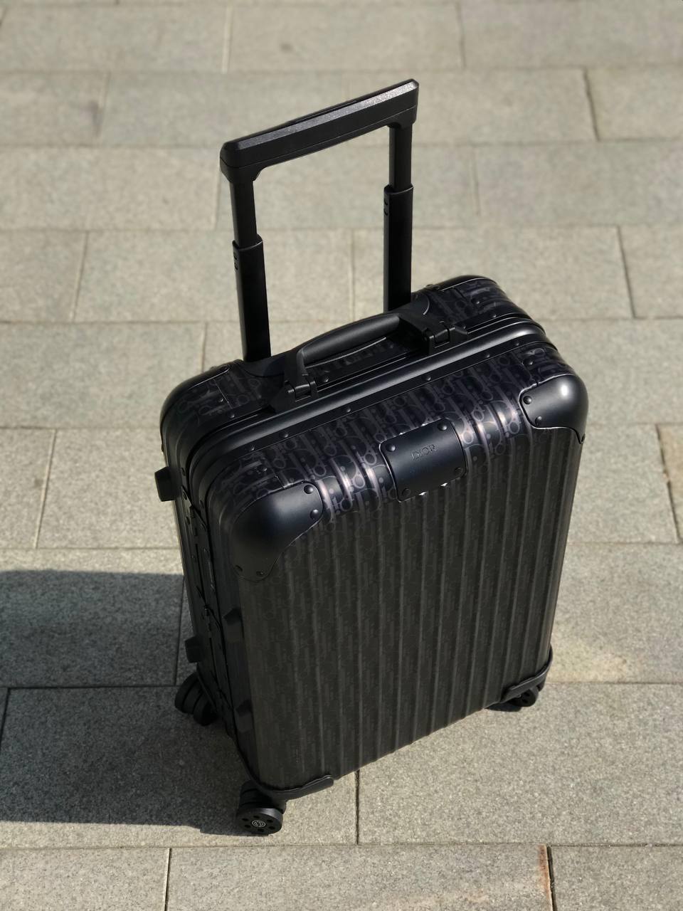 Чемодан Christian Dior 46/35/22 см BP-45304 Чемодан Christian Dior 46/35/22 см BP-45304