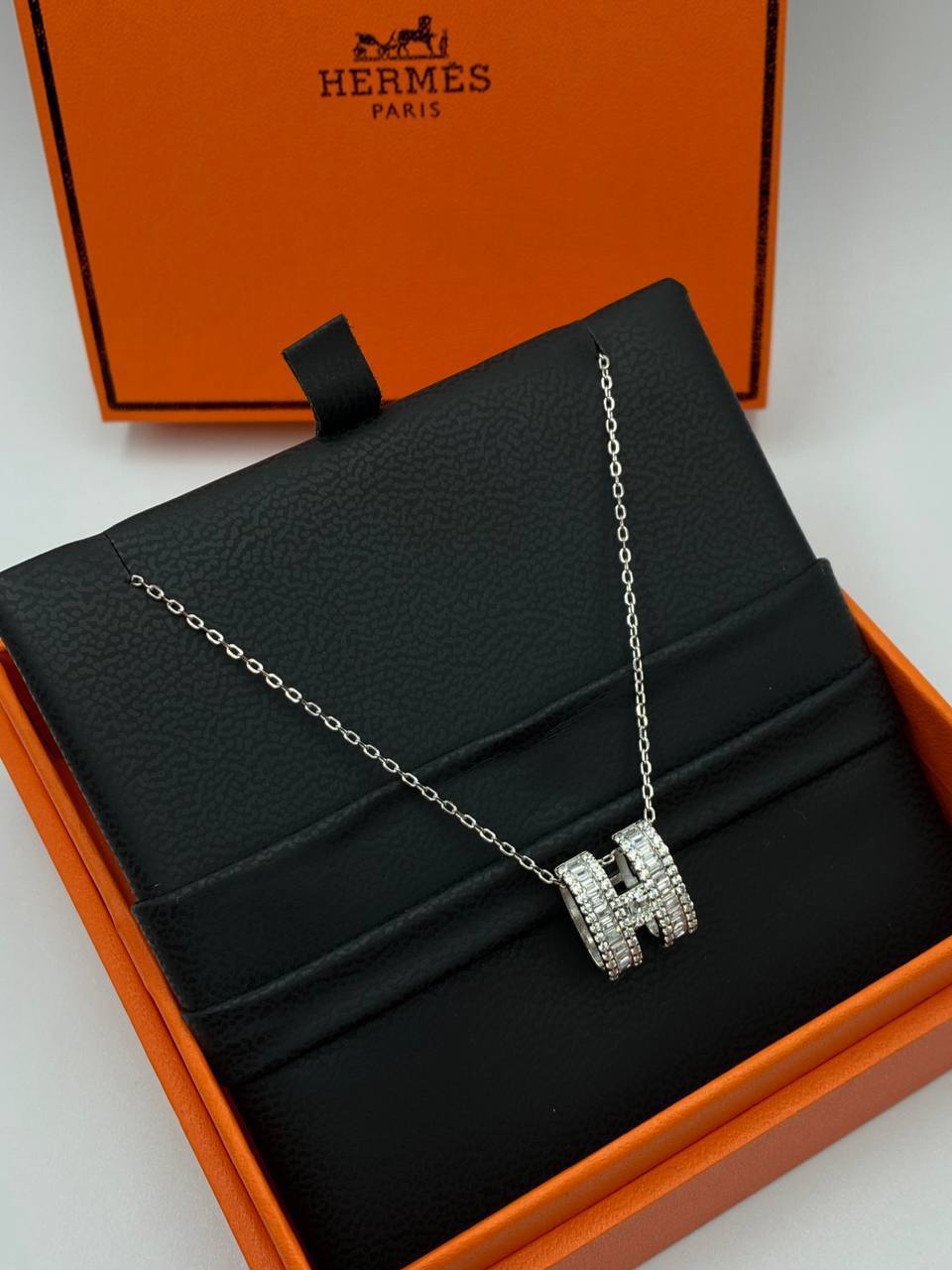 Коллекционная подвеска 40-45 см Hermes BP-43252 Коллекционная подвеска 40-45 см Hermes BP-43252