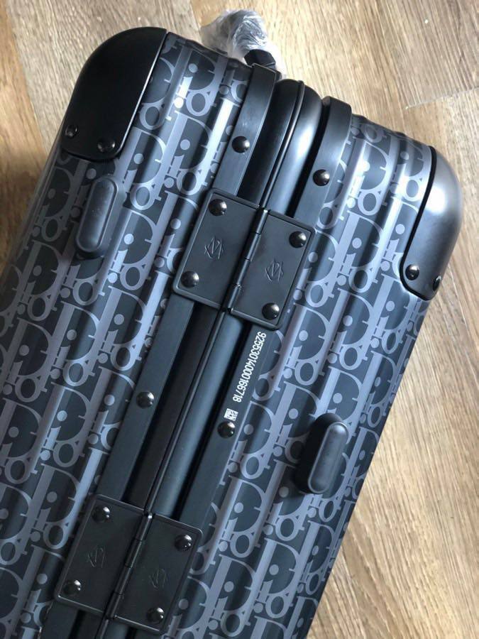 Чемодан Christian Dior BP-17041 Чемодан Christian Dior BP-17041