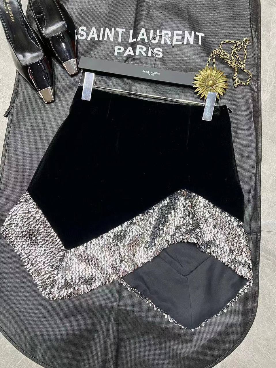 Юбка коллекционная Yves Saint Laurent BP-25498 Юбка коллекционная Yves Saint Laurent BP-25498