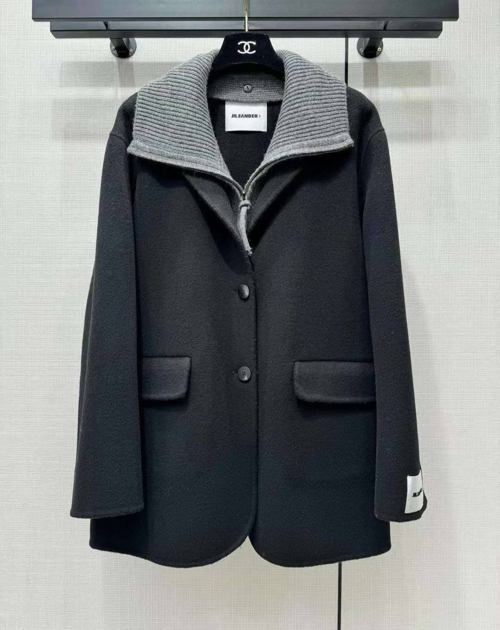 Трендовое пальто Jil Sander BP-44164 Трендовое пальто Jil Sander BP-44164