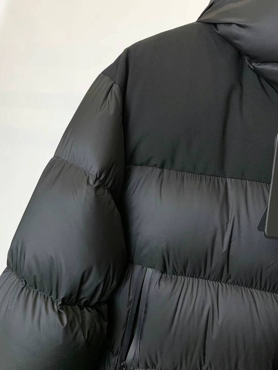 Удлиненный пуховик-пальто (Unisex) Black Warrior Moncler BP-435174 Удлиненный пуховик-пальто (Unisex) Black Warrior Moncler BP-435174