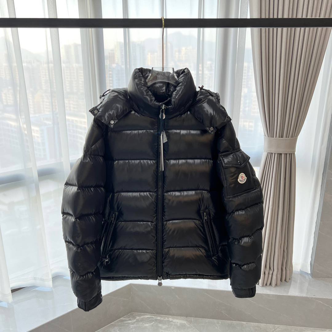 Пуховик черный Maya Moncler BP-000657 Пуховик черный Maya Moncler BP-000657