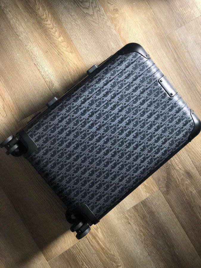 Чемодан Christian Dior BP-17041 Чемодан Christian Dior BP-17041