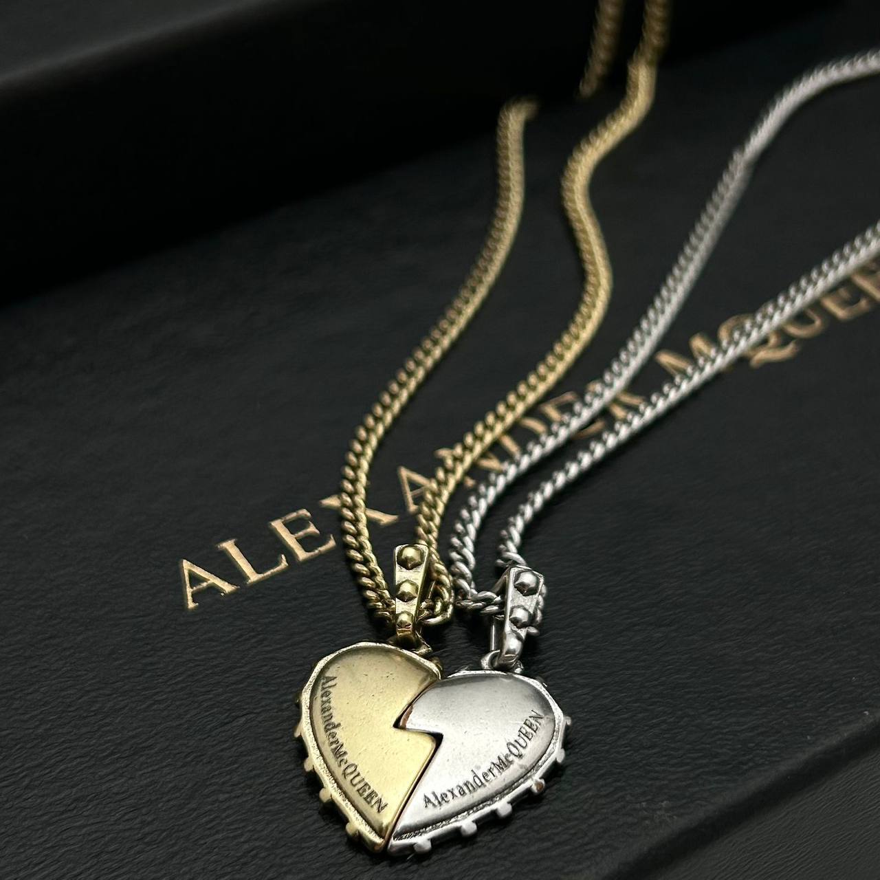 Коллекционная подвеска 2в1 Alexander McQueen BP-52382 Коллекционная подвеска 2в1 Alexander McQueen BP-52382