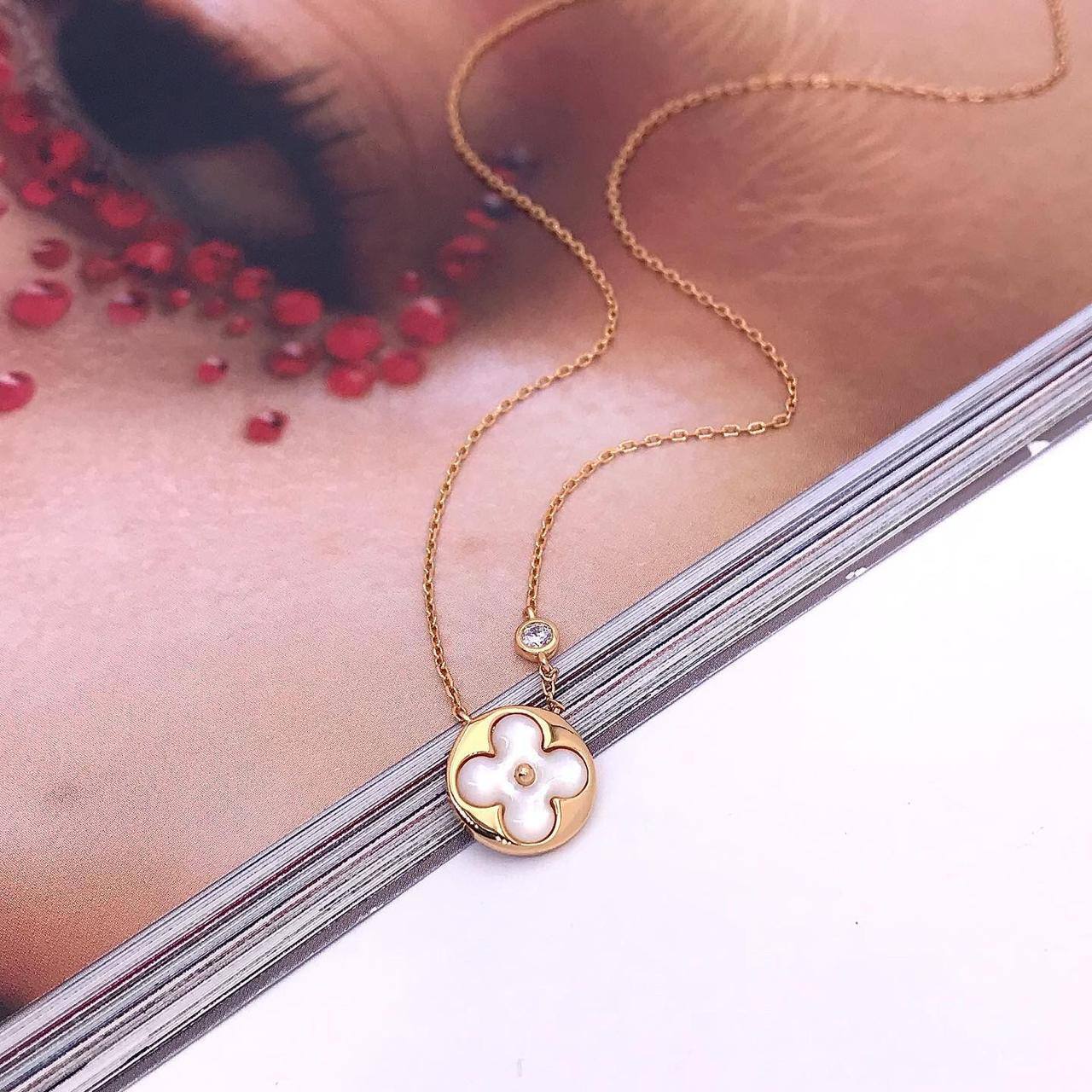 Подвеска Louis Vuitton элитная BP-24301 Подвеска Louis Vuitton элитная BP-24301