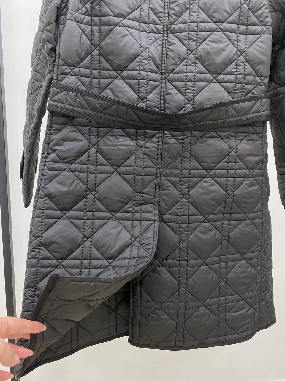 Дизайнерское пальто Christian Dior BP-16240 Дизайнерское пальто Christian Dior BP-16240