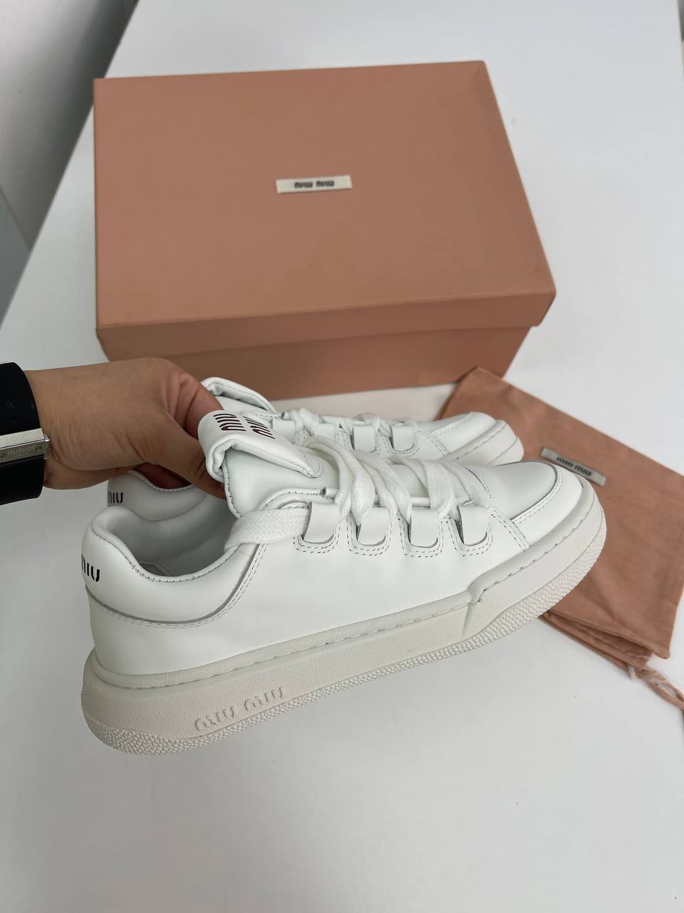 Miu Miu повседневные женские кеды BP-35889 Miu Miu повседневные женские кеды BP-35889