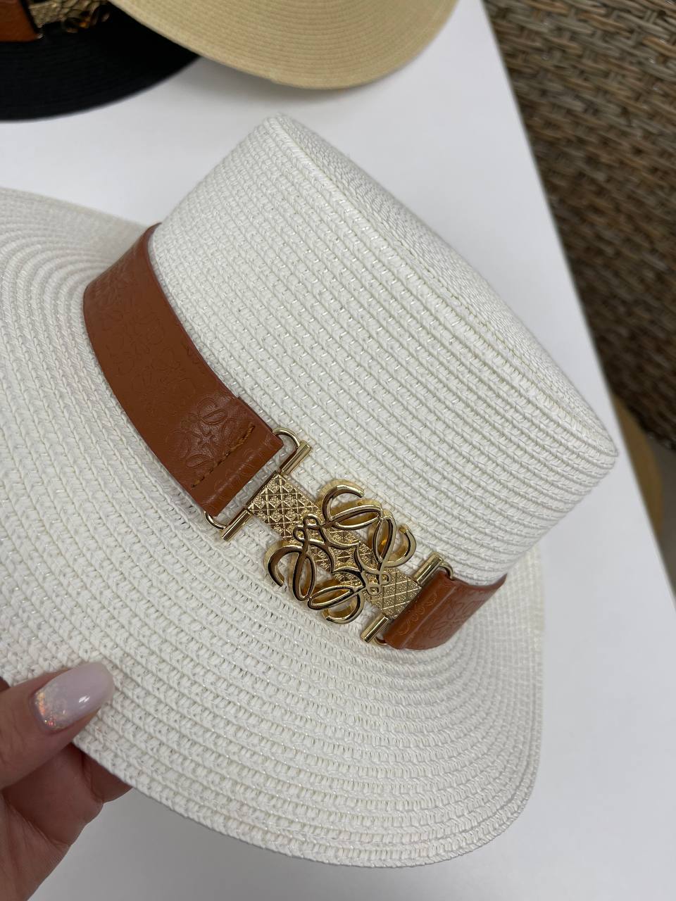 Дизайнерская шляпа Loewe BP-30867 Дизайнерская шляпа Loewe BP-30867